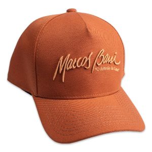 Boné Marcos Bassi Marrom
